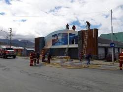 incendio polideportivo ushuaia3