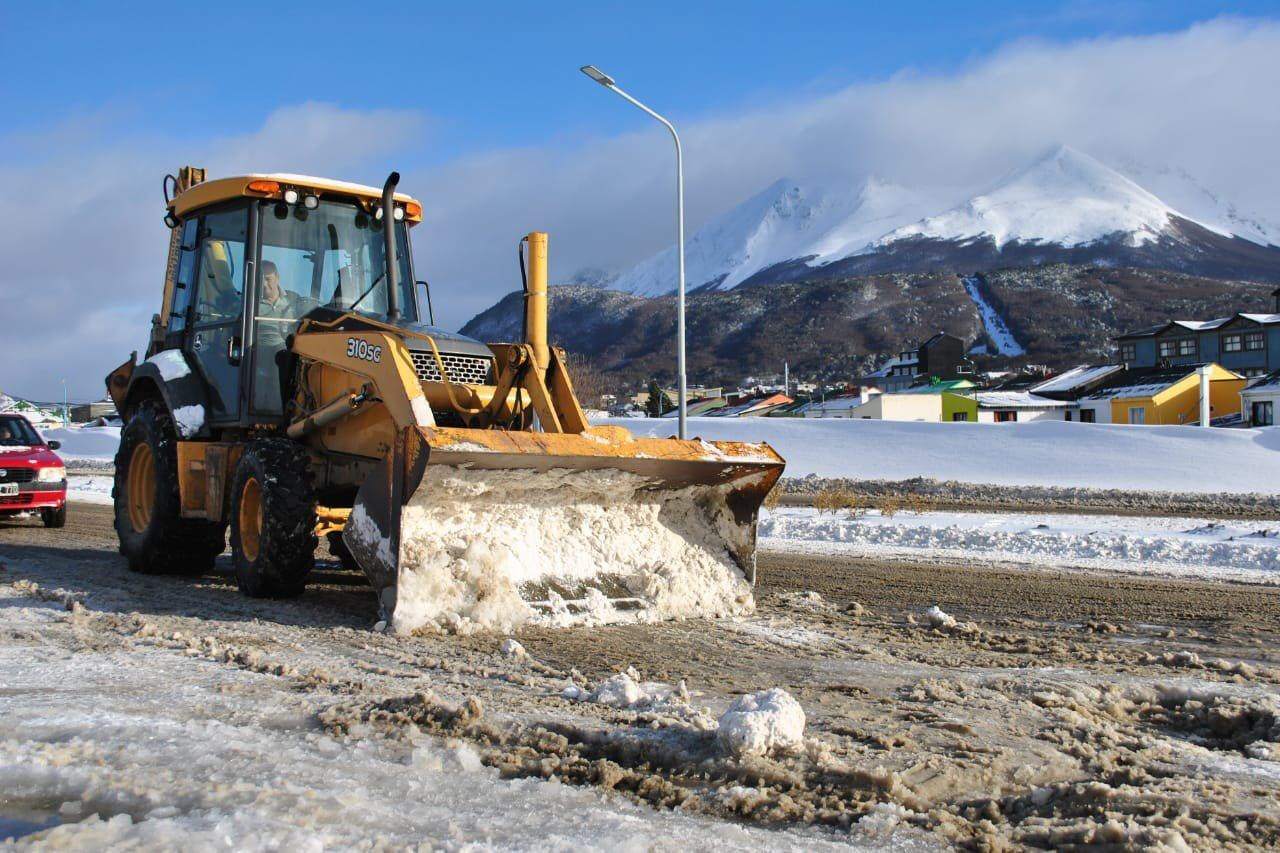 El municipio de Ushuaia busca un crédito de 100 millones de pesos para la compra de maquinarias