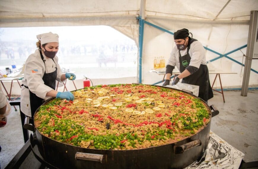 Más de 12 mil personas degustaron la tradicional paella