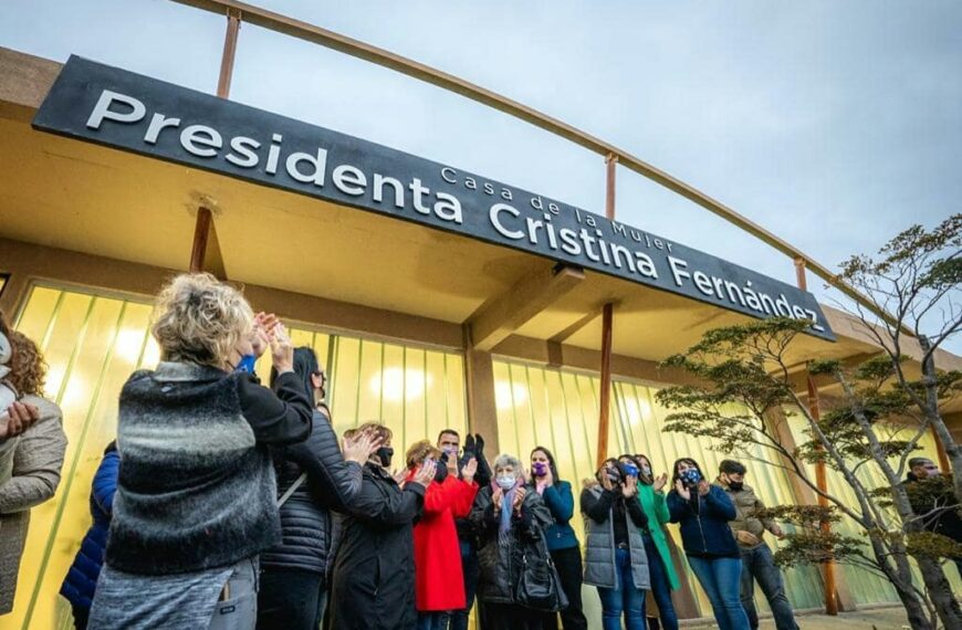 Inauguraron el edificio “Presidenta Cristina Fernández” en Ushuaia y se abre la polémica