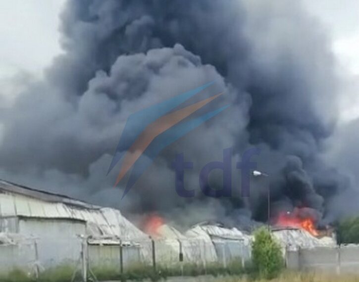 Dantesco incendio en el parque industrial de Ushuaia habría sido accidental