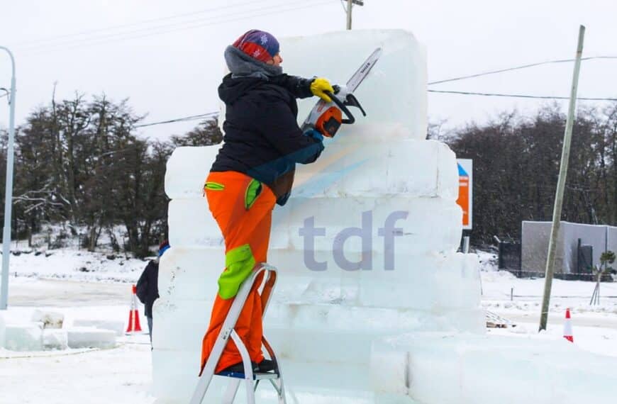Comenzó el certamen de esculturas en hielo en Tolhuin con diversas actividades