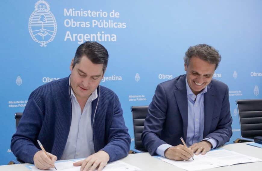 Perez y Katopodis firmaron el inicio del Proyecto Mercado Local en el ex kiosco Fénix
