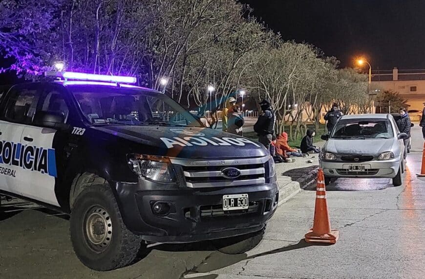 Policía Federal incautó marihuana y porros en un control de tránsito en Río Grande