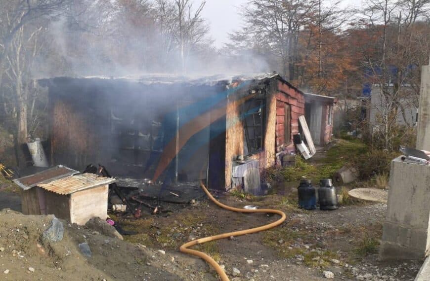 Ardió una vivienda en Ushuaia