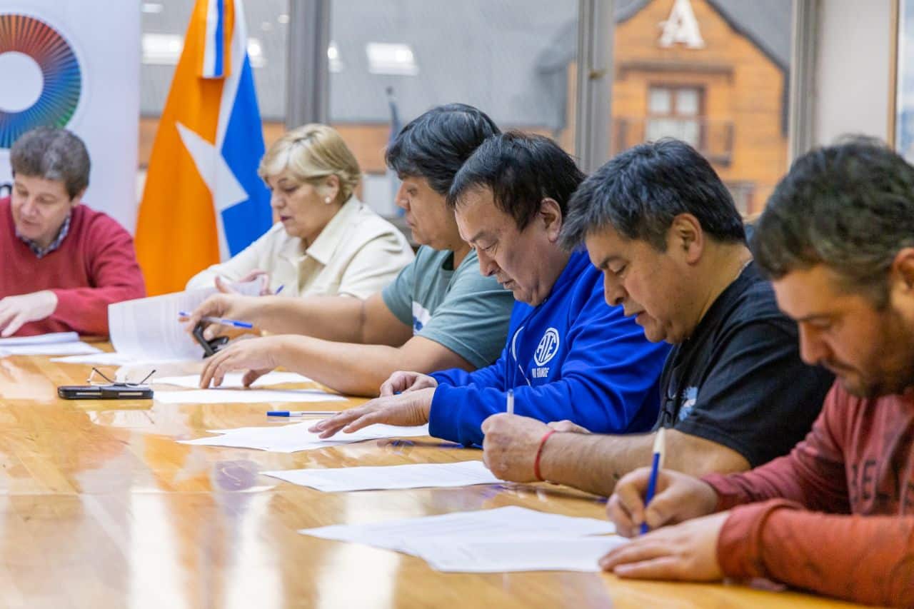 Paritaria Ate y Atsa