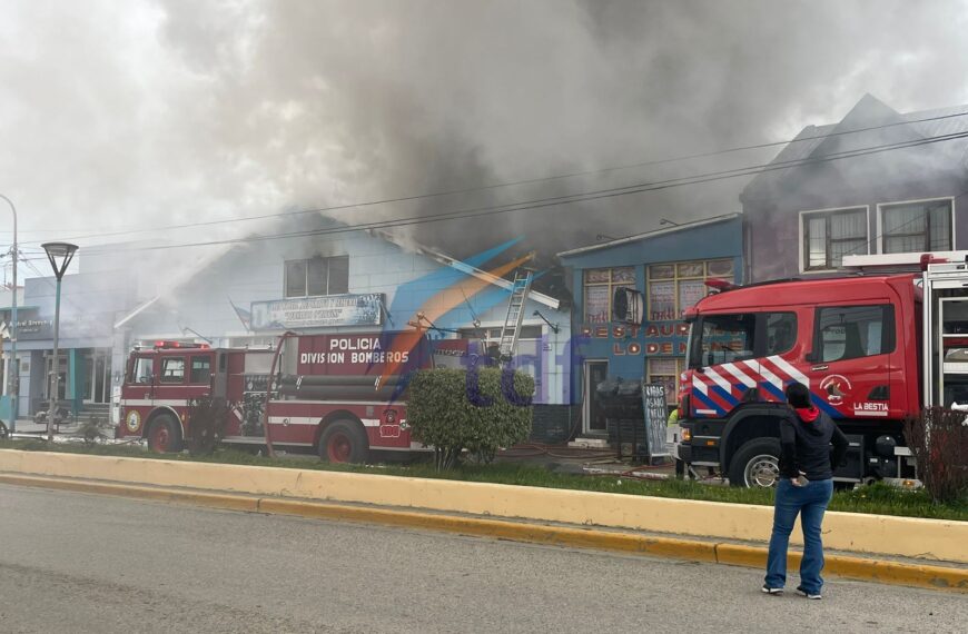 Incendio del histórico club O’Higgins de Río Grande