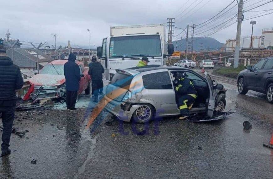 Violento accidente de tránsito en Ushuaia con lesionados
