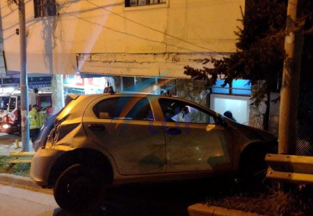 Violento choque con dos heridos en Ushuaia