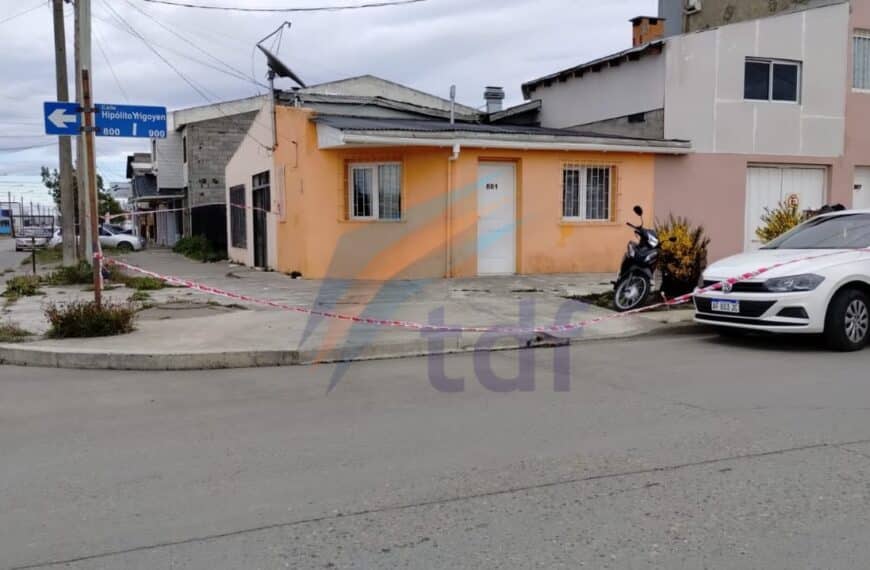 Una gendarme se encuentra internada de un disparo en la cabeza y hay tres camaradas detenidos