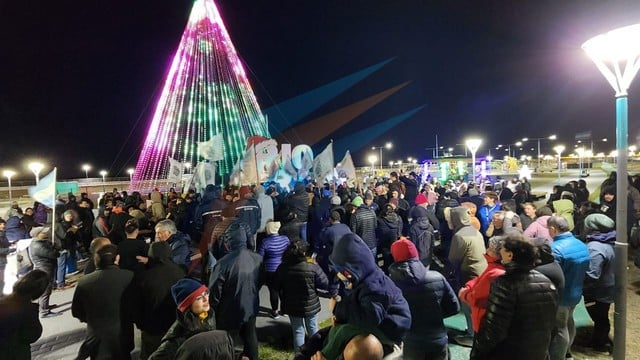 Cacerolazo contra el DNU del Gobierno Nacional