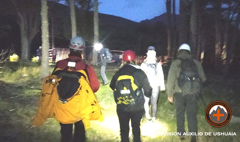 Dos mujeres fueron rescatadas en la senda de Estancia Túnel