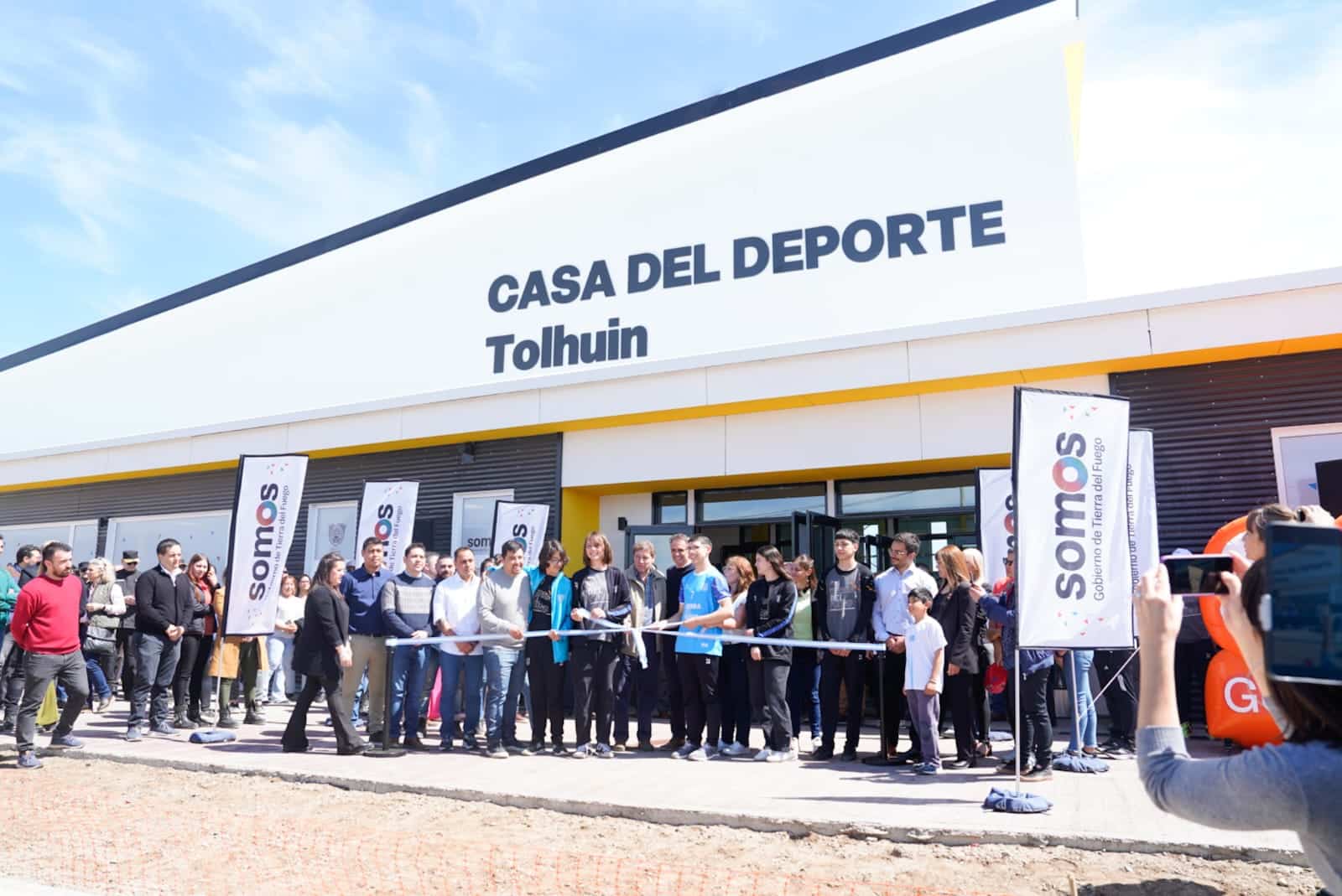 Melella inauguró la Casa del Deporte que será el gimnasio más grande de Tolhuin