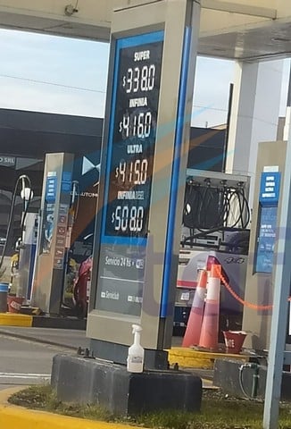 De 275 a 338 pesos la nafta super y el gas oil superó los 500 pesos en la jornada de sábado