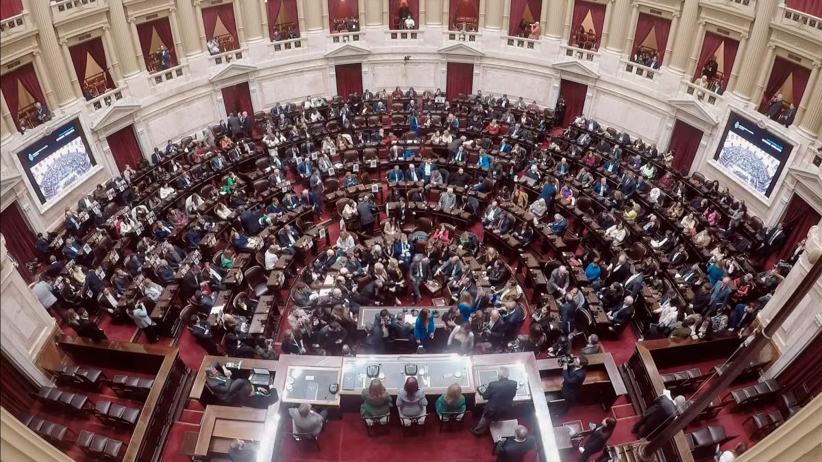 Diputados inicia el tratamiento en comisiones de la Ley Ómnibus