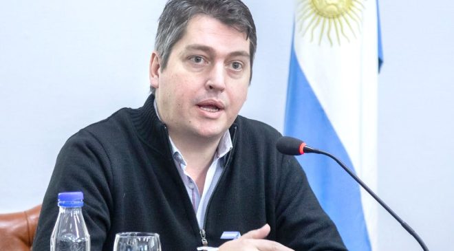 “La recuperación del país debe ser con más diálogo y federalismo”