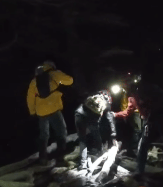 Rescataron a una turista que se extravió en la senda de laguna Cinco Hermanos