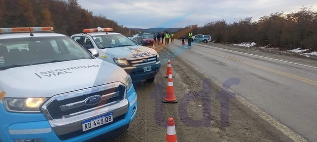 Hoy empezaron a exigir ruedas de seguridad para la ruta 3