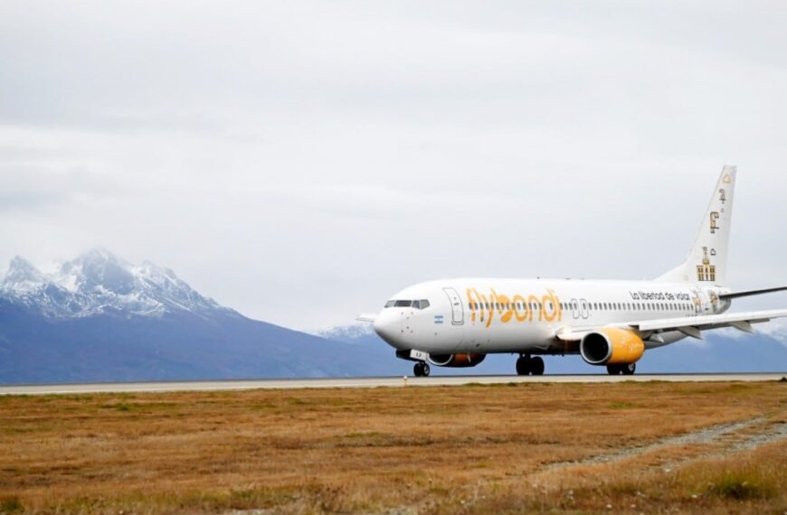 Luego de las cancelaciones de vuelos, el Gobierno aplicó actas de infracción a la empresa Flybondi