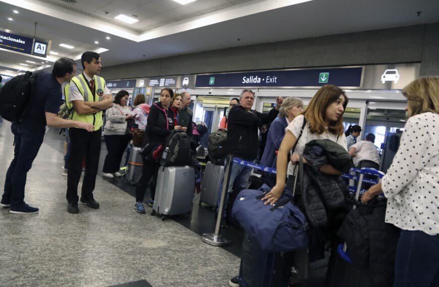 Sin acuerdo, los controladores aéreos ratifican el paro para el inicio de la vacaciones de inverno