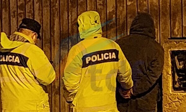 Violento asalto a un anciano a punta de cuchillo en su casa de Tolhuin