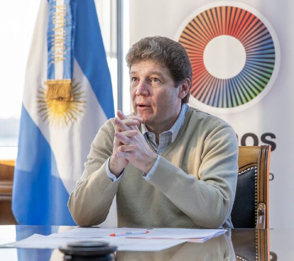 «Queremos discutir el mejor salario, con los chicos en el aula»