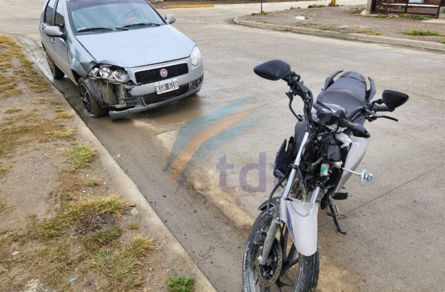 Un motociclista debió ser trasladado al Hospital