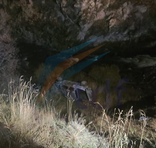 Tragedia en Ushuaia: Una camioneta desbarrancó camino al parque nacional y murió un ocupante