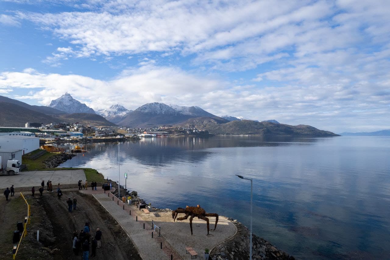 Inauguraron en Ushuaia el Paseo de la Centolla