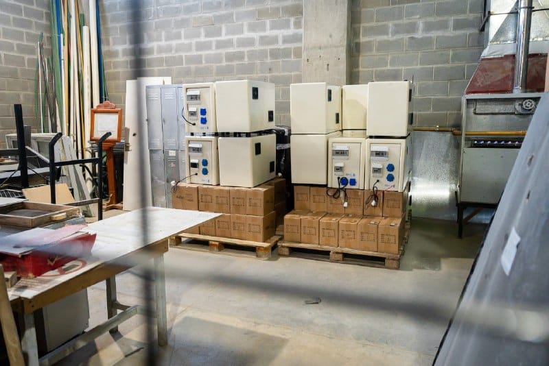 Gobierno incorporó 20 nuevas fuentes de energía para familiares electrodependientes