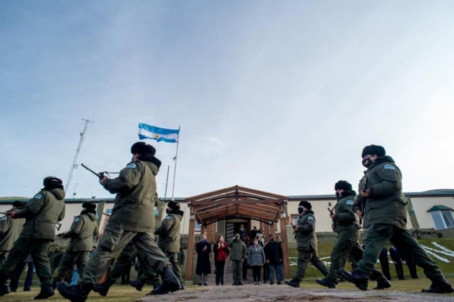 Fuerzas federales conformarán el Comando Unificado Tierra del Fuego ante la creciente tensión social