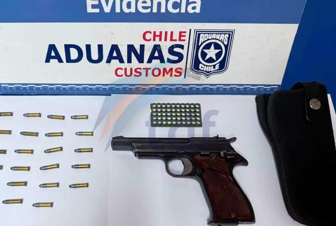 Una persona que viajaba a Ushuaia quedó detenido en la frontera chilena por tener un arma alegando que era una herencia