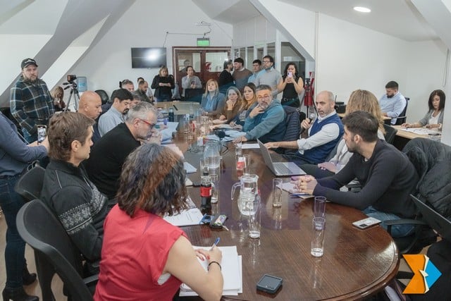 Buscan crear un fondo de financiamiento para Educación y salarios docentes