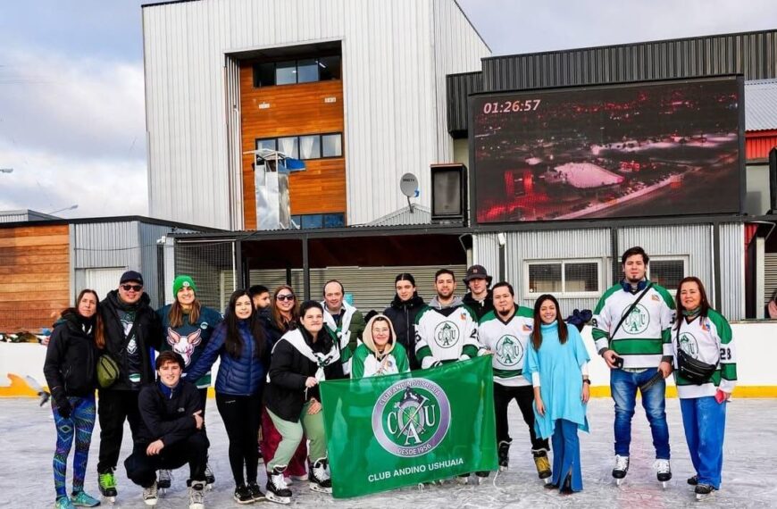 Se inauguró la temporada de la pista de hielo «Carlos Tachuela Oyarzún»