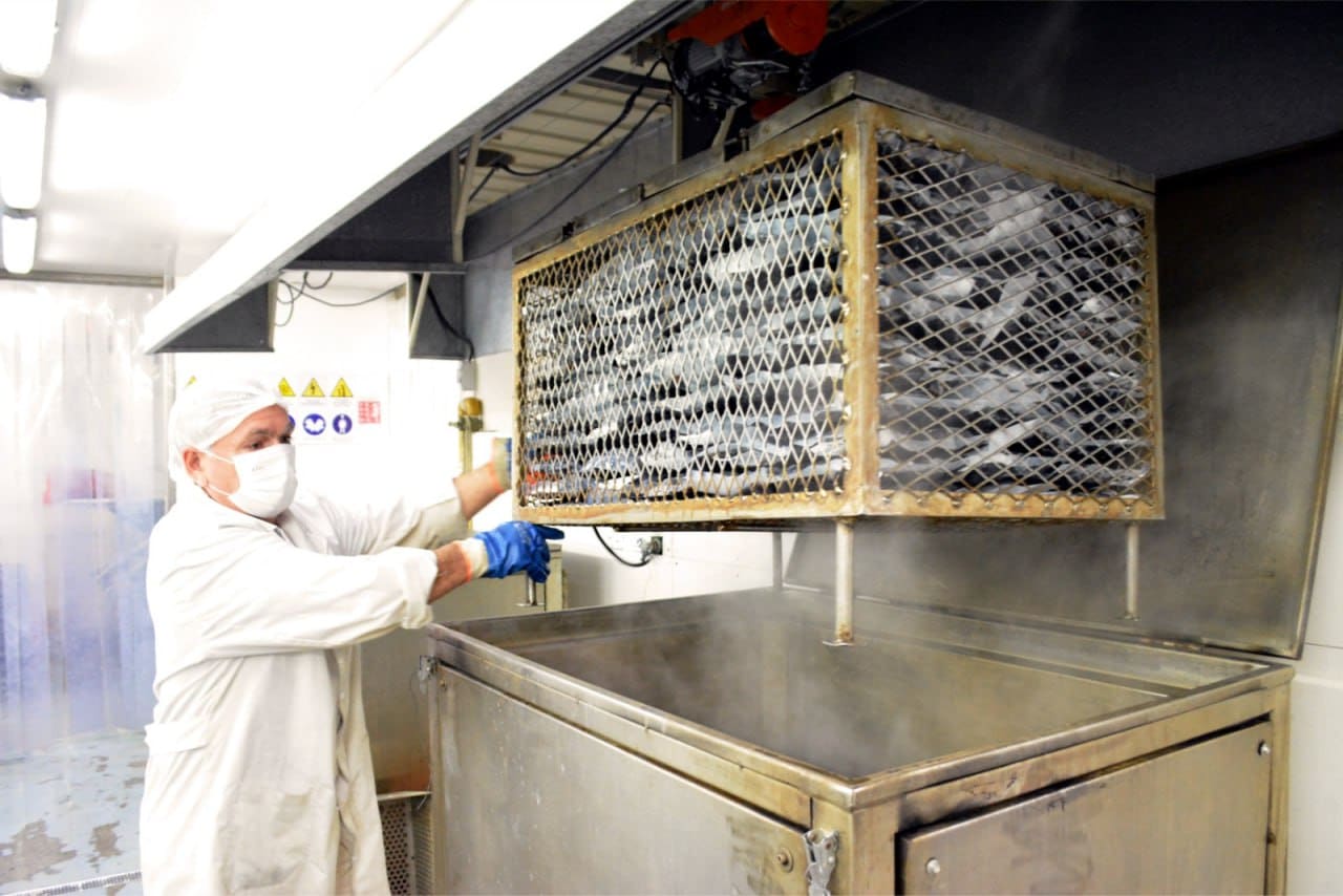 Se concretó la exportación de centollón elaborado