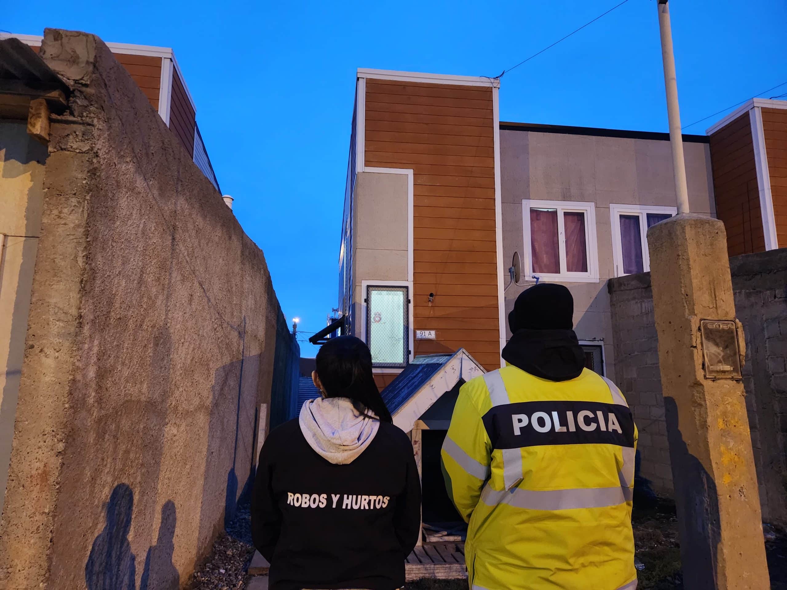 Recuperaron elementos robados tras dos allanamientos en el barrio Malvinas Argentinas