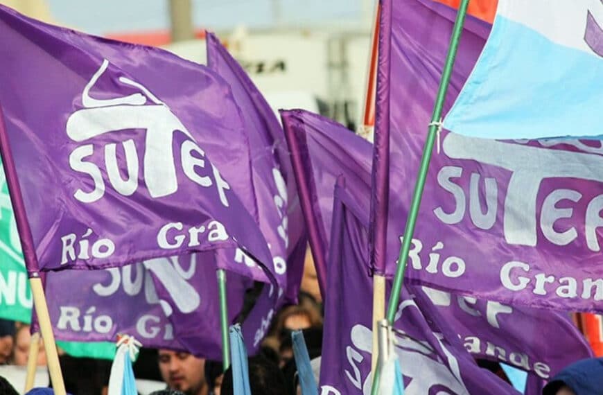 El Ministerio de Educación convocó a SUTEF por la transformación educativa