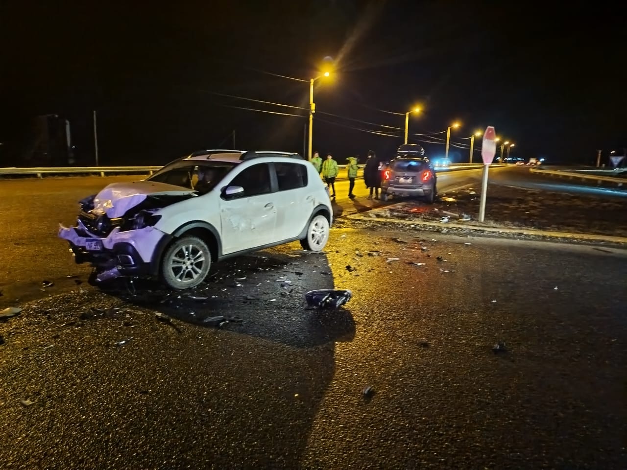 Dos personas trasladadas al hospital tras fuerte choque