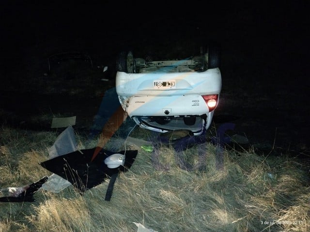 Violento vuelco en Punta María