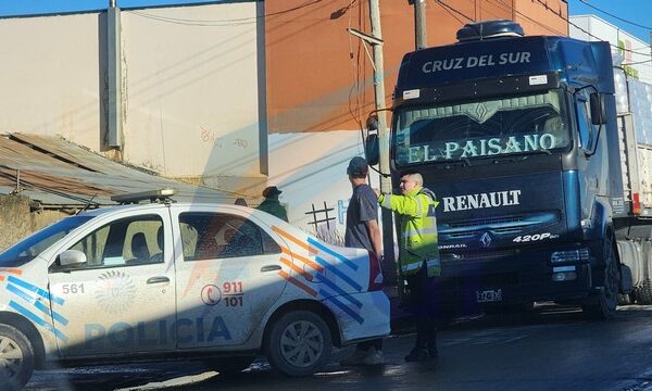 Un sujeto detenido por acosar a su ex pareja con una réplica de un arma
