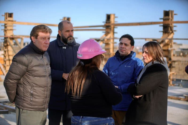 Melella recorrió la obra de la Comisaría de Género y Familia en Río Grande