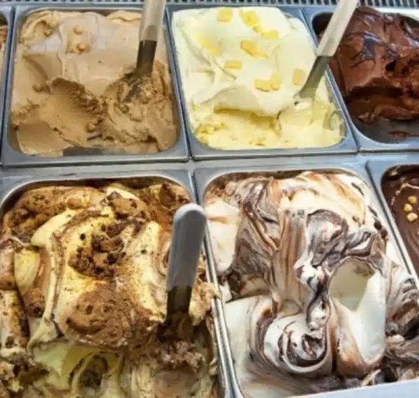 Se lleva adelante la Noche de las Heladerías en Río Grande