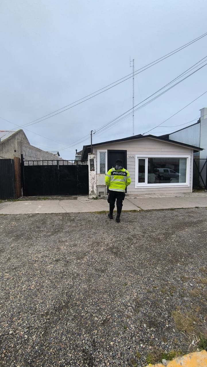 Allanamiento Obligado 100