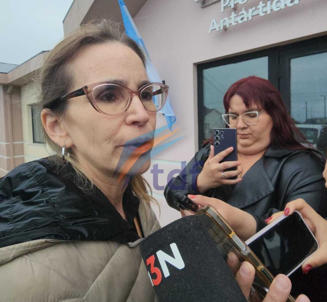 WhatsApp Image 2025-12-11 at 23.49.19 (1)