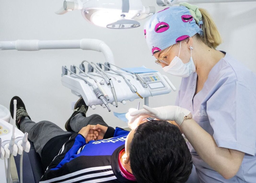 photo_5012569727901043506_y