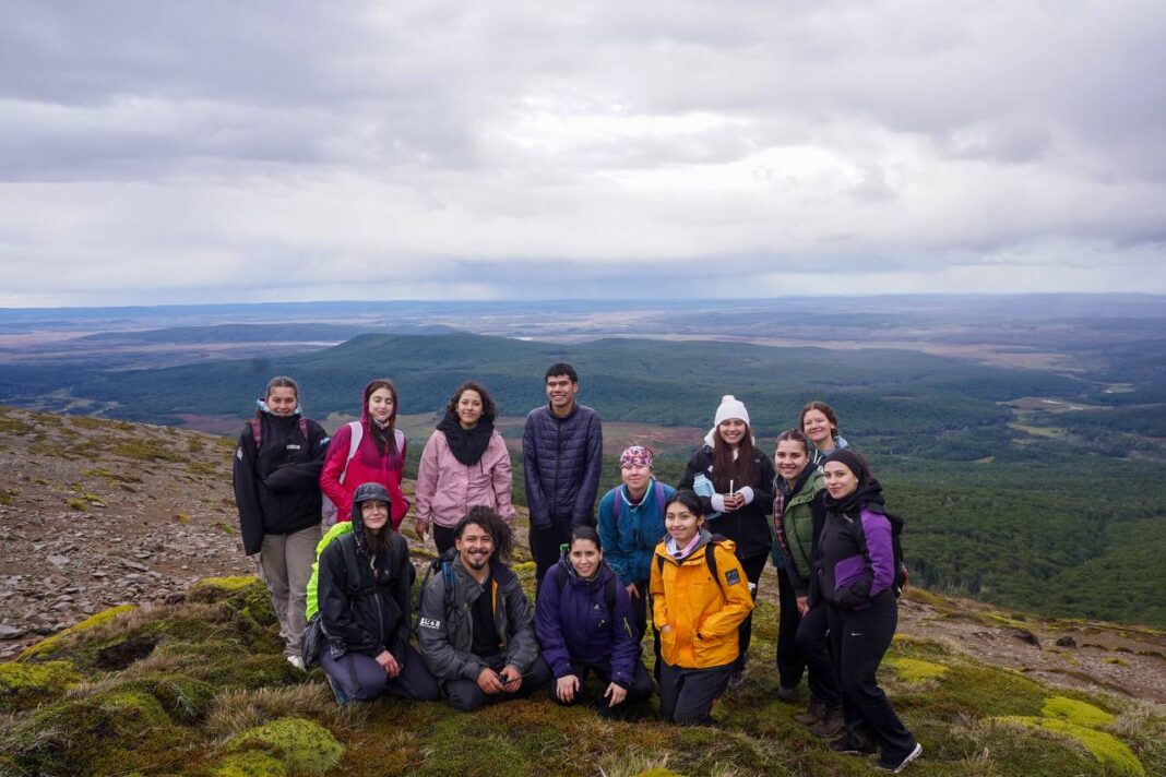 Colonias Juveniles Tolhuin