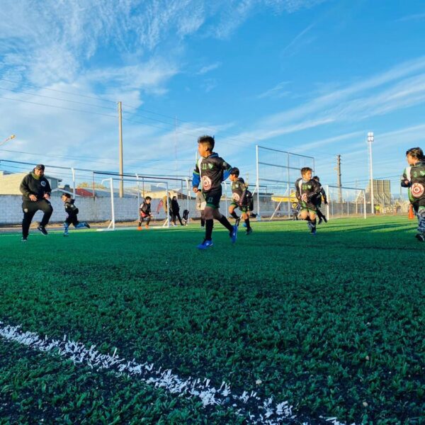 Lanzan el programa recreativo «Fútbol de Barrio» en Río Grande