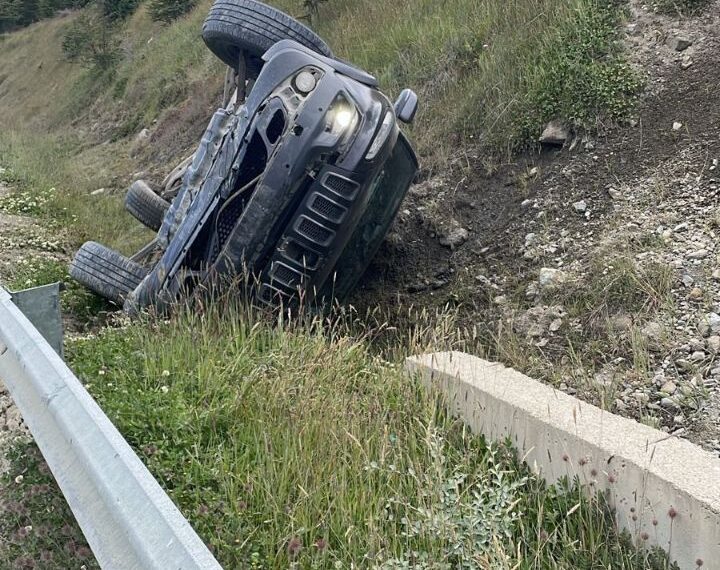 Desperfecto en un rodado provocó vuelco y una mujer debió ser hospitalizada