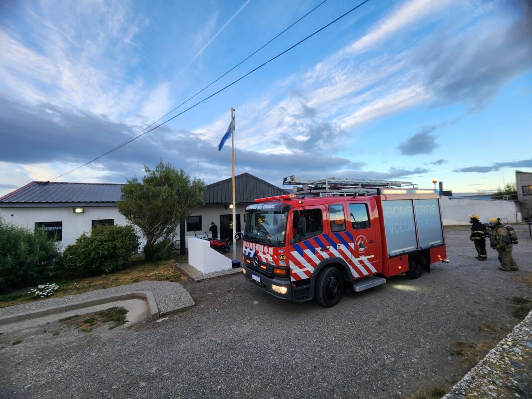 24dbede5-5e2e-4bba-9411-ebadf691a501