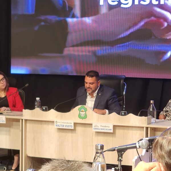 Vuoto anunció un proyecto para recuperar el Saint Christopher